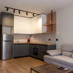 Meri's 13 Apartament