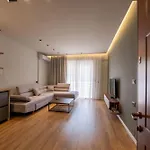 Apartament Meri's 13 *