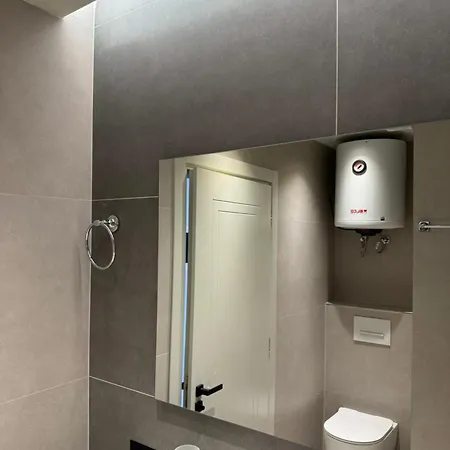 Meri's 13 Apartmán Sarandë